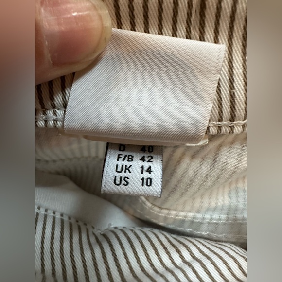 Madeline Cream and Black Striped Pants- size 10 - Picture 4 of 7